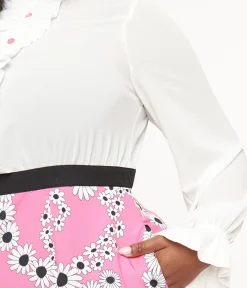 Unique Vintage Pocket Dresses|Everyday Dresses>Barbie x Smak Parlour Plus Size 1960s White & Pink Floral Pretty Power Shift Dress