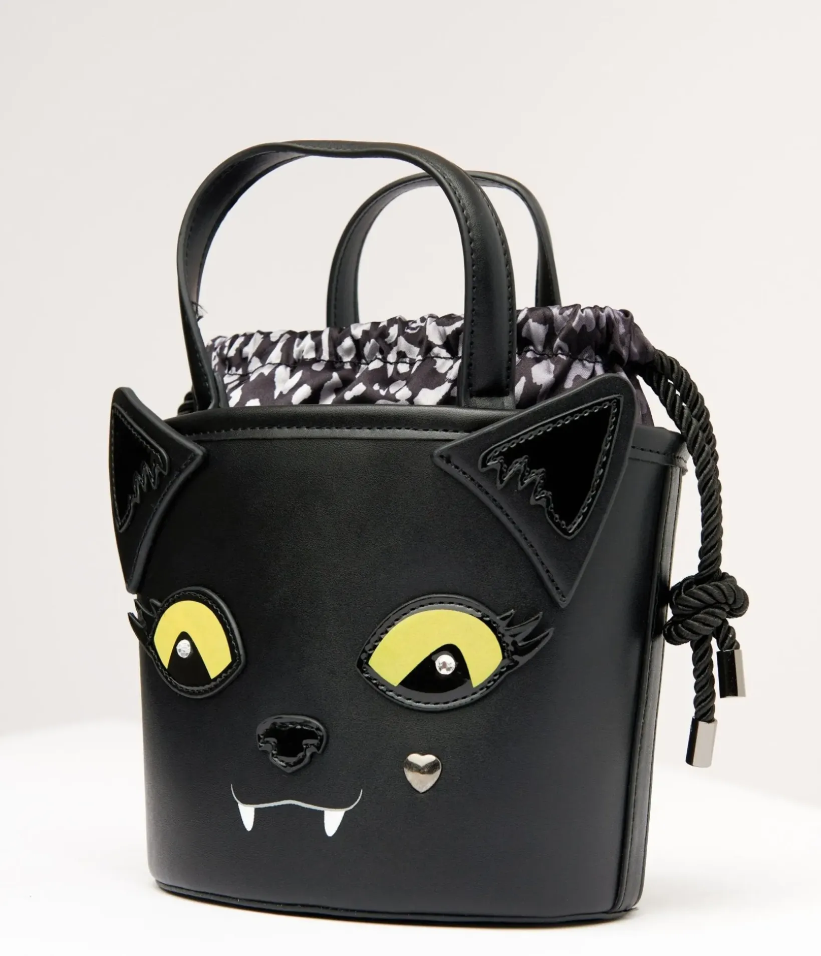 Unique Vintage All Things Black|Novelty Bags>Betsey Johnson Black Gimmie Candy Cat Bucket Bag