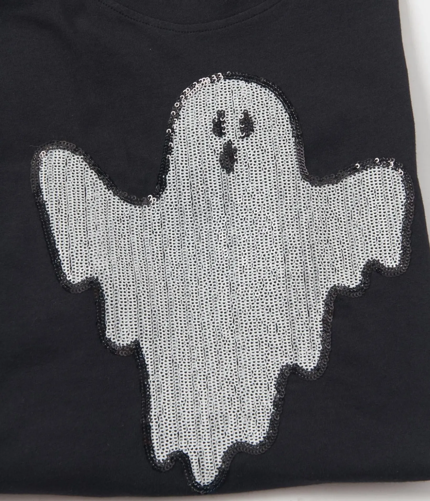 Unique Vintage Graphic Tees|Graphic Tees>Black Ghost Sequin Unisex Tee