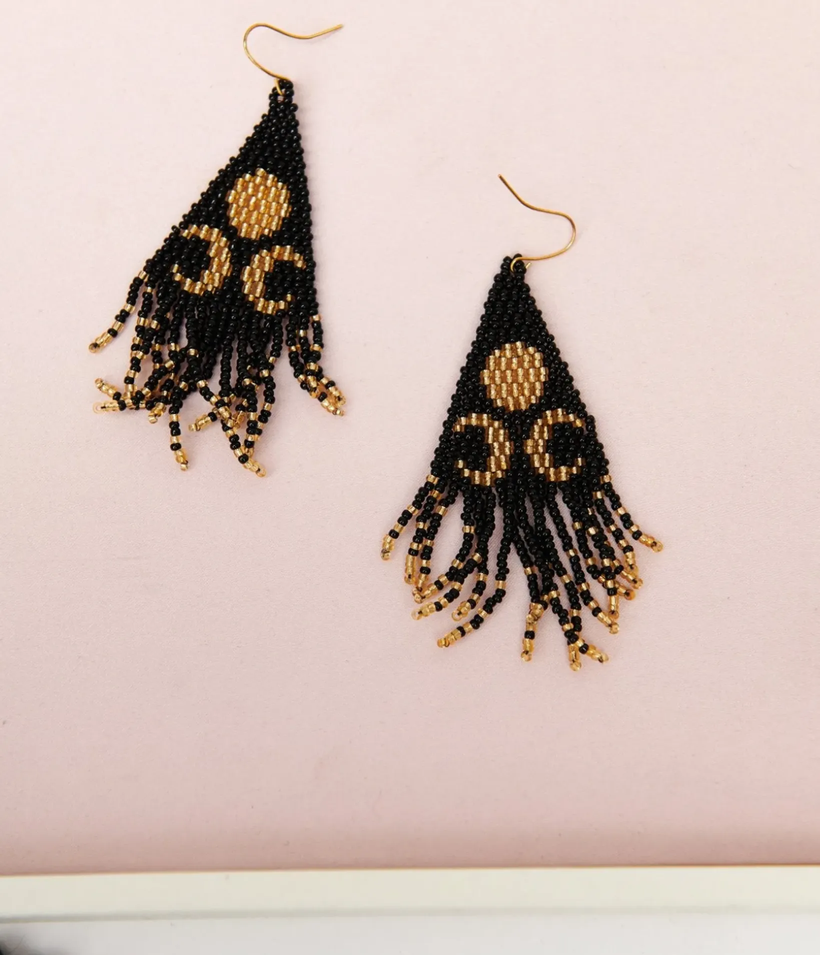 Unique Vintage Earrings>Black & Gold Lunar Reflections Beaded Earrings