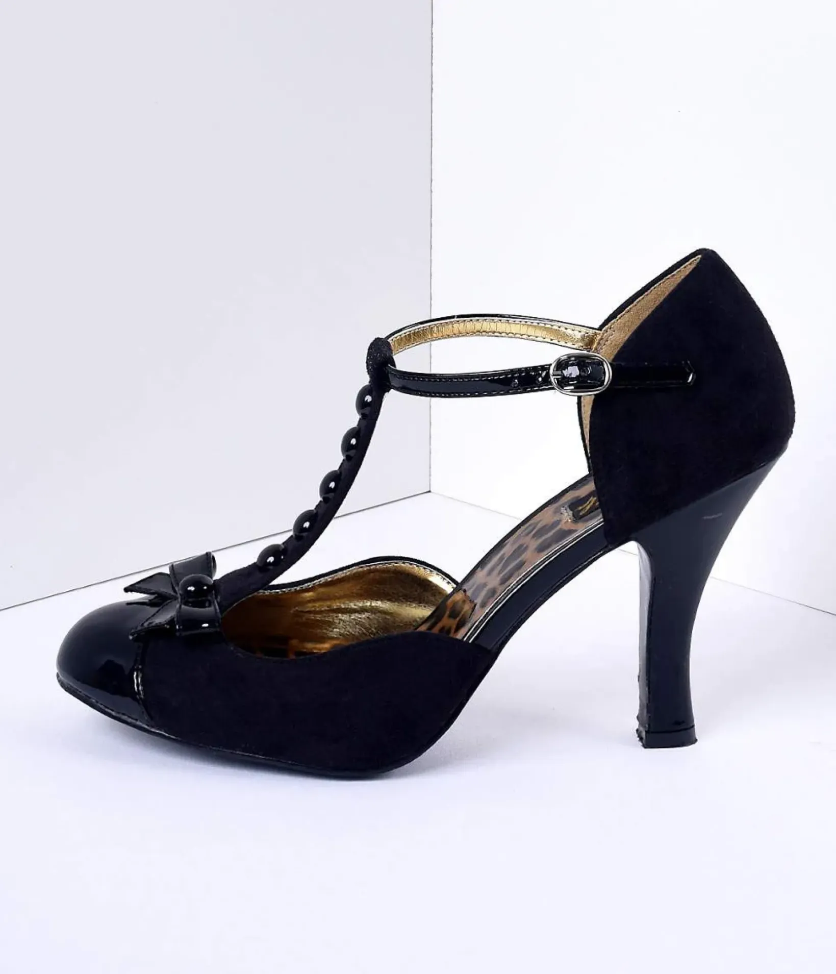 Unique Vintage Special Occasion|Heels>Black Microsuede Button Up T-Strap Heels