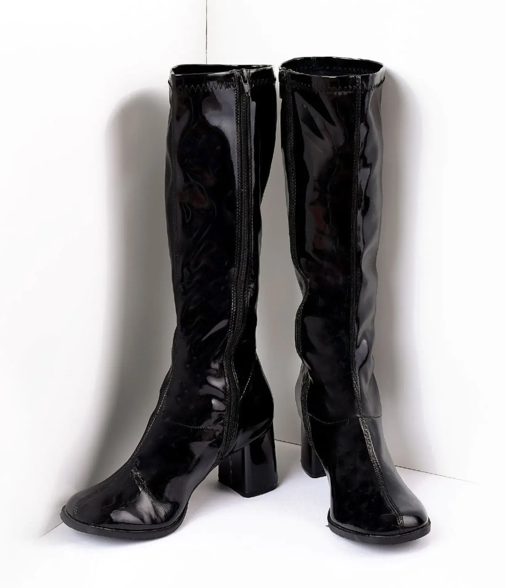 Unique Vintage All Things Black|Boots>Black Patent Knee High Go Go Boots
