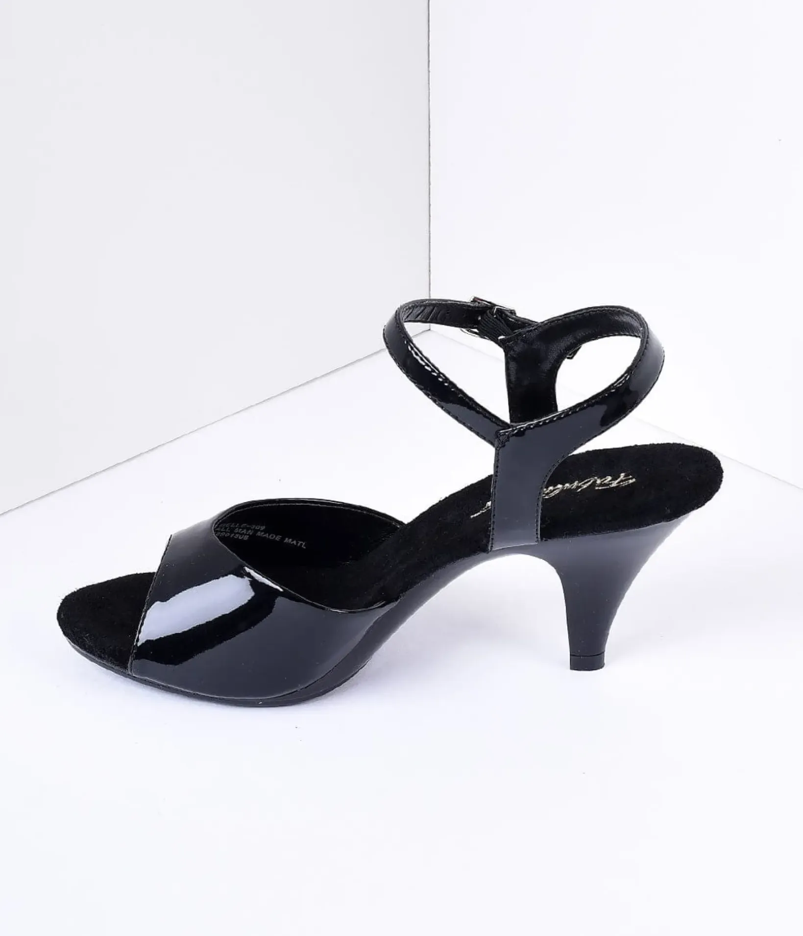 Unique Vintage Disney Bounding|Work Wear>Black Patent Leather Belle Sandal Pump