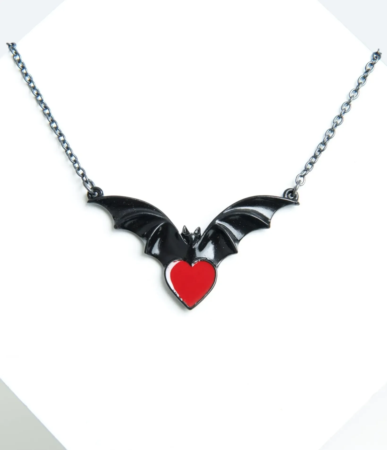 Unique Vintage All Things Red|Necklaces>Black & Red Sombre Desir Necklace