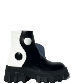 Unique Vintage Boots>Black & White Balancing Act Boots