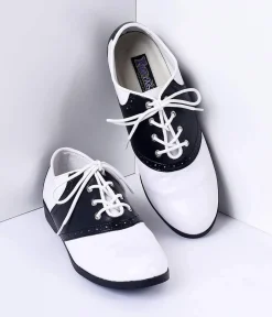 Unique Vintage Flats>Black & White Classic Lace Up Saddle Shoes
