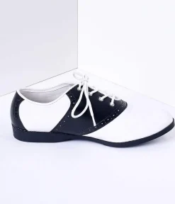 Unique Vintage Flats><noscript><img width=