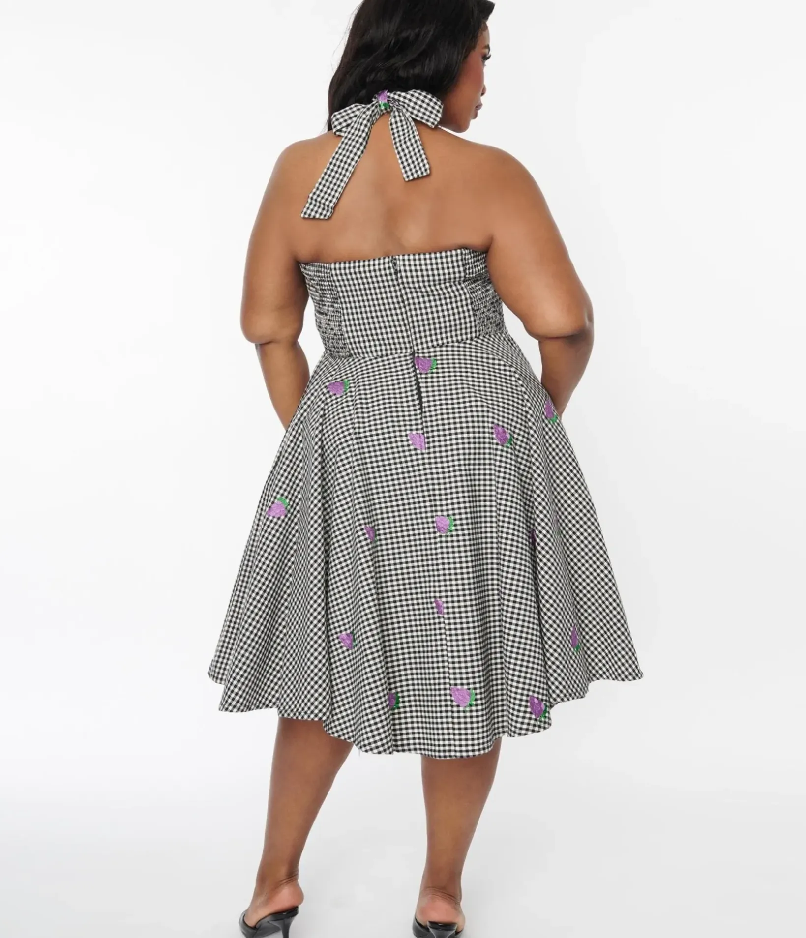 Unique Vintage Swing|Pocket Dresses>Black & White Gingham Grape Embroidered Halter Swing Dress