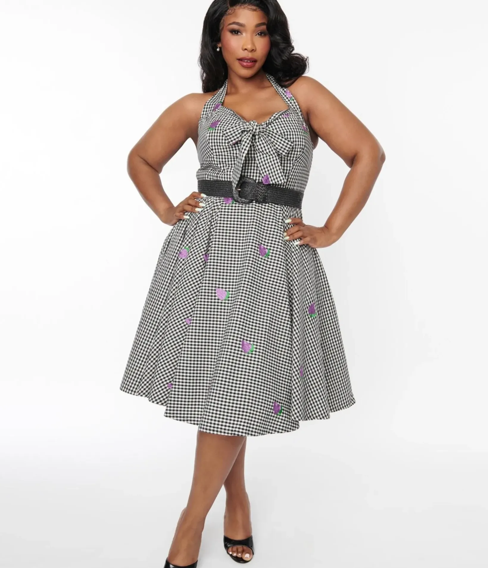 Unique Vintage Swing|Pocket Dresses>Black & White Gingham Grape Embroidered Halter Swing Dress