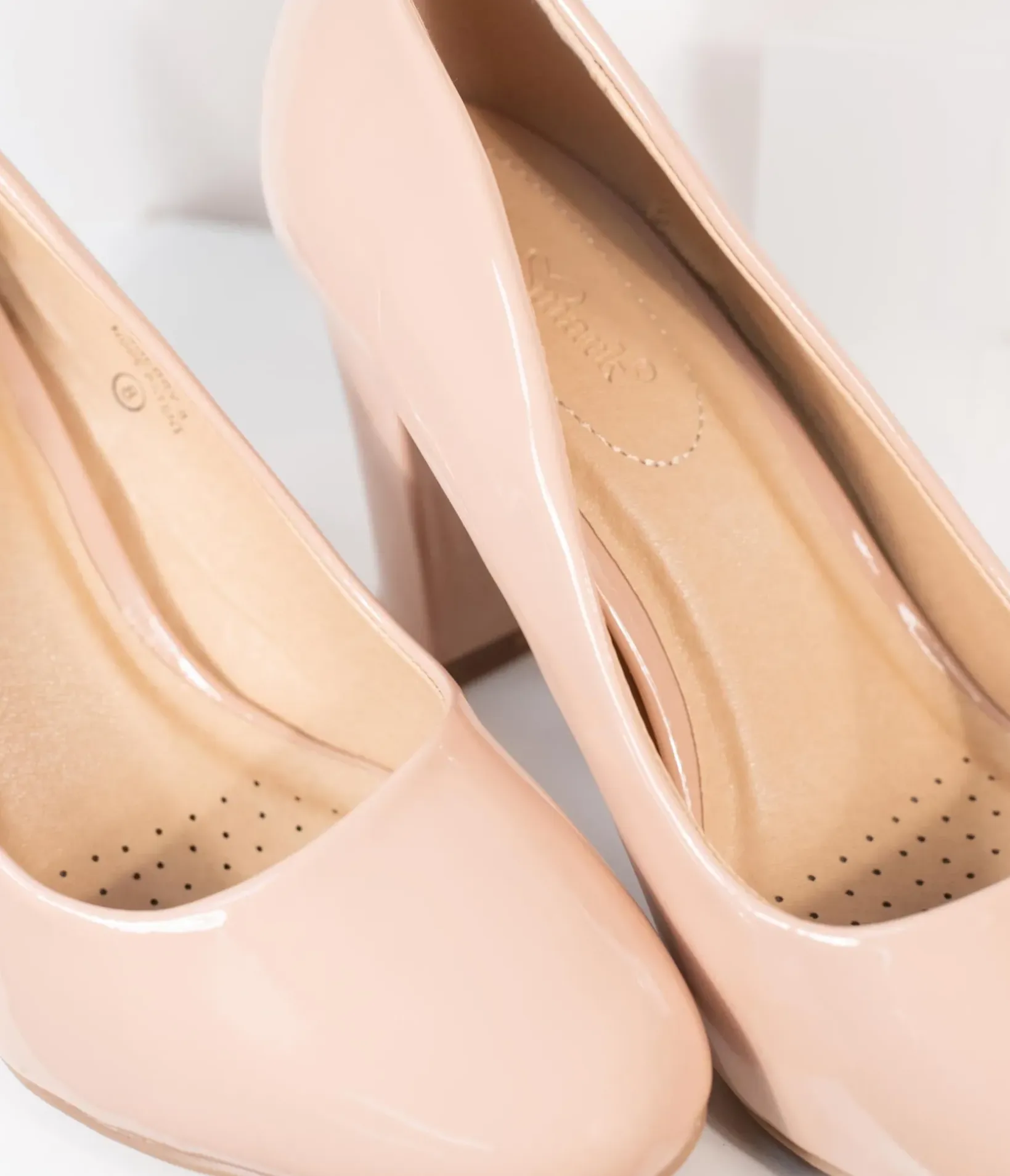 Unique Vintage Heels|All Things Pink>Blush Pink Patent Leatherette Block Heel Pumps