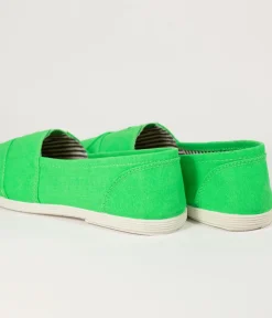 Unique Vintage Flats><noscript><img width=
