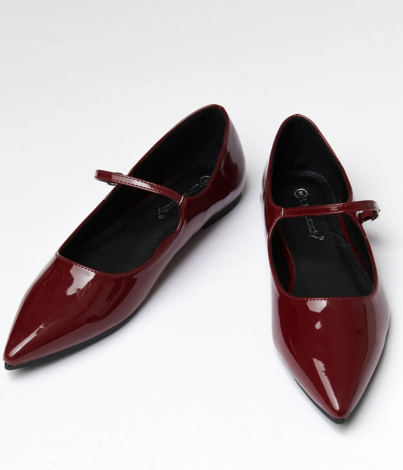 Unique Vintage Flats>Burgundy Mary Jane Pointed Toe Flats