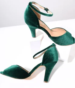 Unique Vintage Special Occasion|Heels>Chelsea Crew Green Velvet Lola Pumps