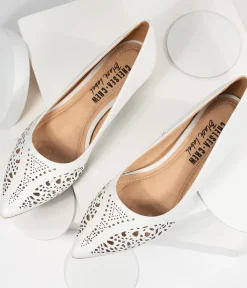 Unique Vintage Special Occasion|Flats>Chelsea Crew White Cutout Leather Sofia Flats