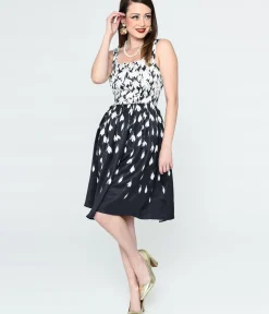 Unique Vintage Swing|Pocket Dresses>Dolly & Dotty Black & White Snowdrop Floral Swing Dress