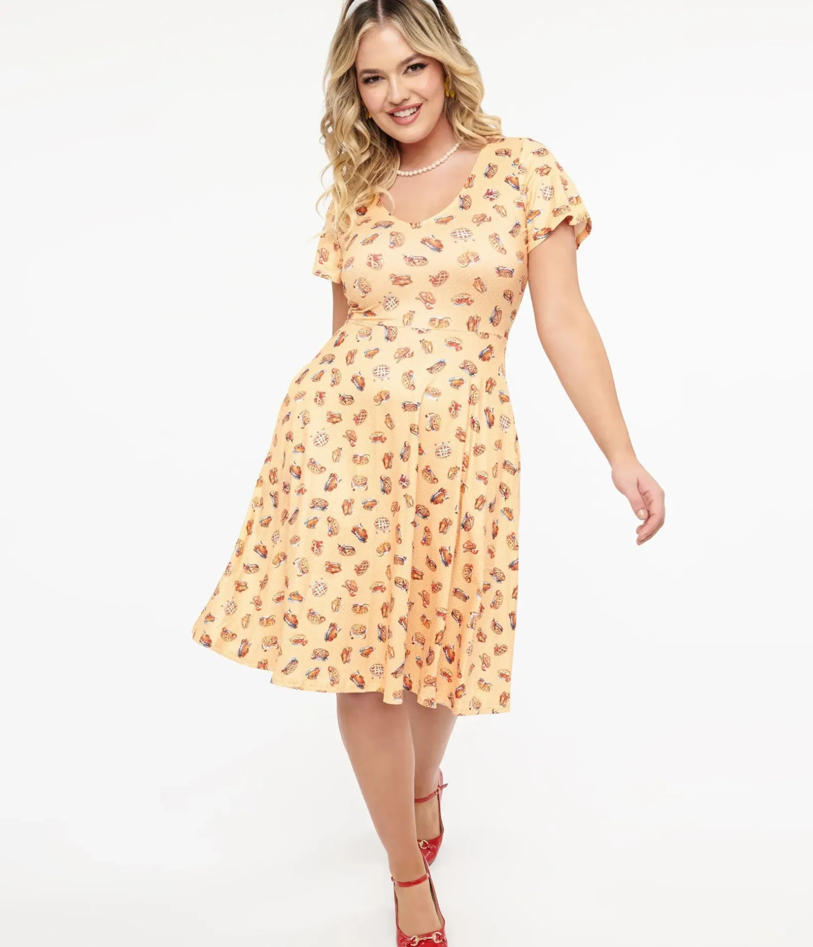 Unique Vintage Fit & Flare|Pocket Dresses>Dolly & Dotty 1950s Orange Apple Pie Print Fit & Flare Dress