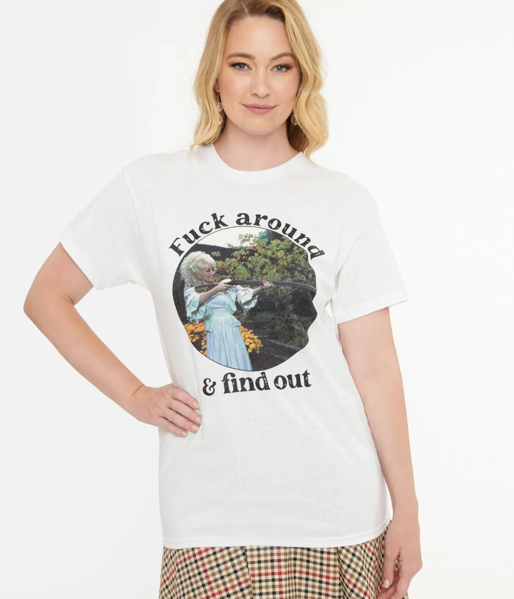 Unique Vintage Graphic Tees|Graphic Tees>Dolly Parton Fuck Around & Find Out Unisex Graphic Tee