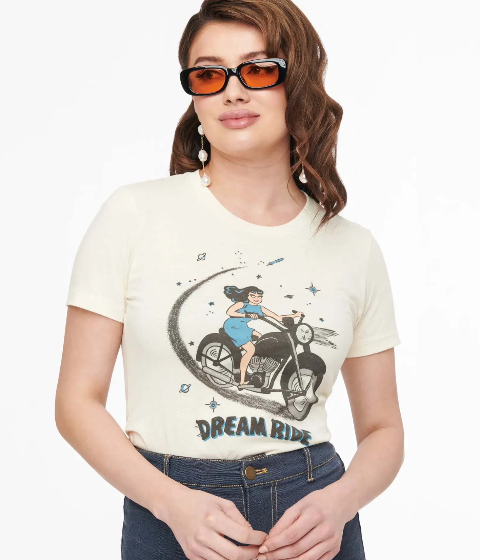 Unique Vintage Graphic Tees>Dream Ride Cotton Fitted Graphic Tee