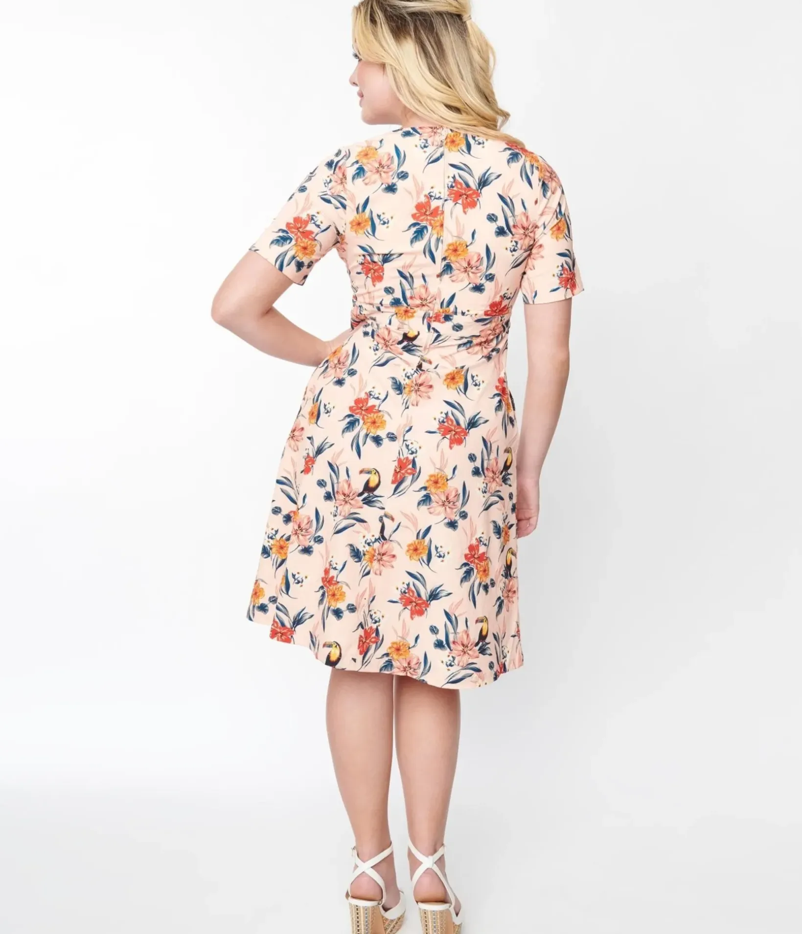 Unique Vintage All Things Red>Floral 40s Inspired Dress