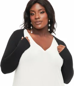 Unique Vintage All Things Black><noscript><img width=