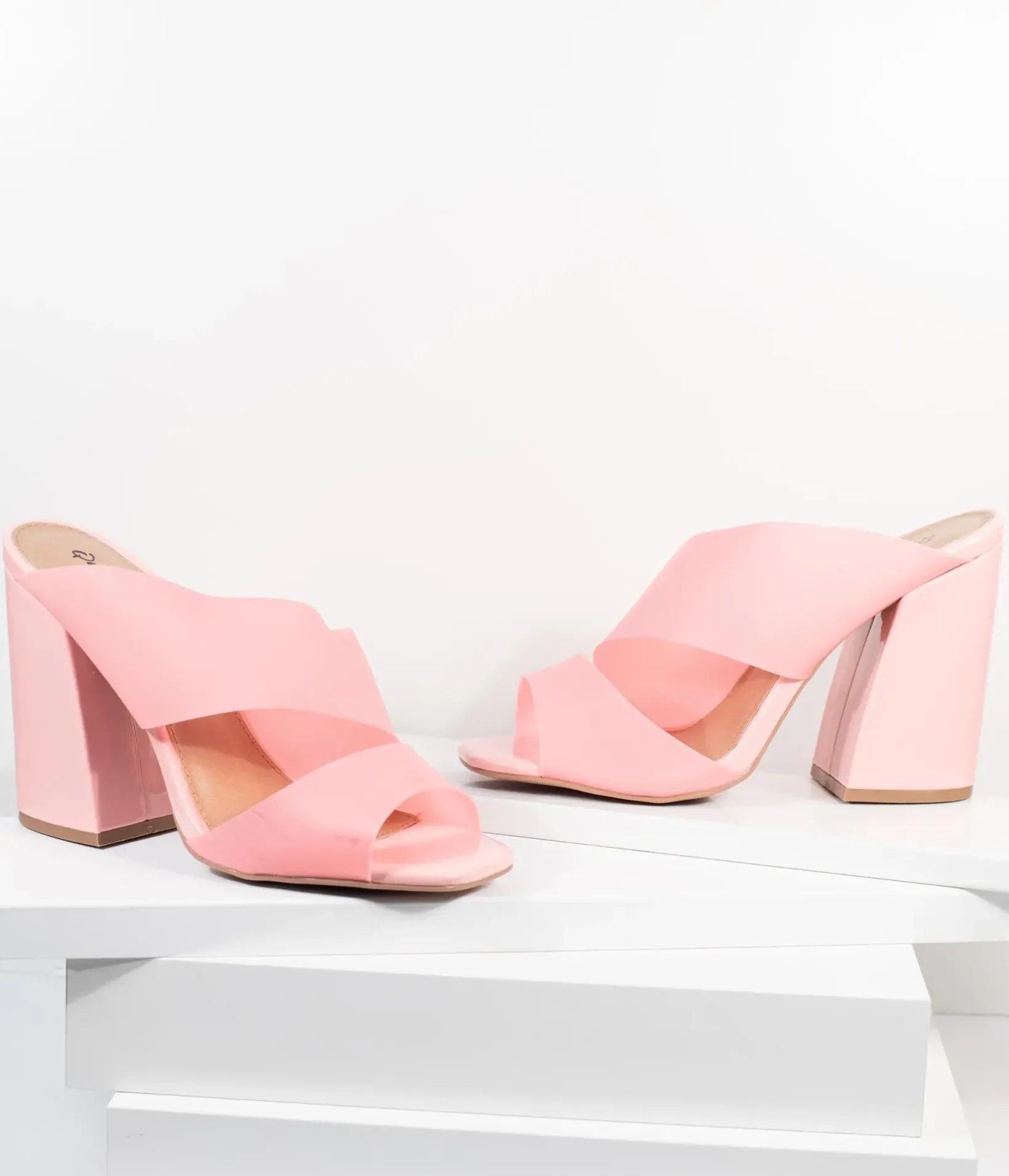 Unique Vintage Heels|Sandals>Frosted Pink Vinyl Peep Toe Mule Heels