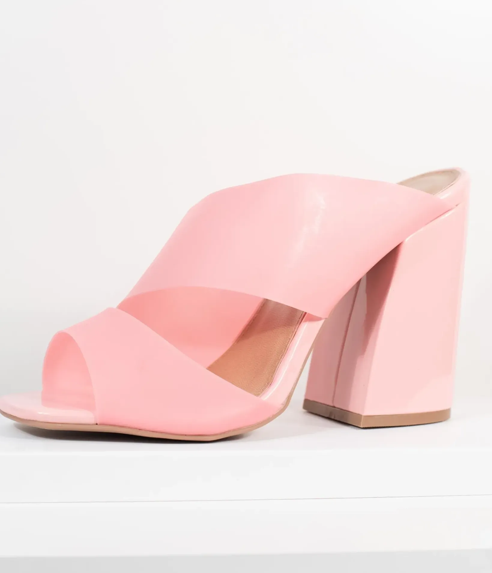 Unique Vintage Heels|Sandals>Frosted Pink Vinyl Peep Toe Mule Heels