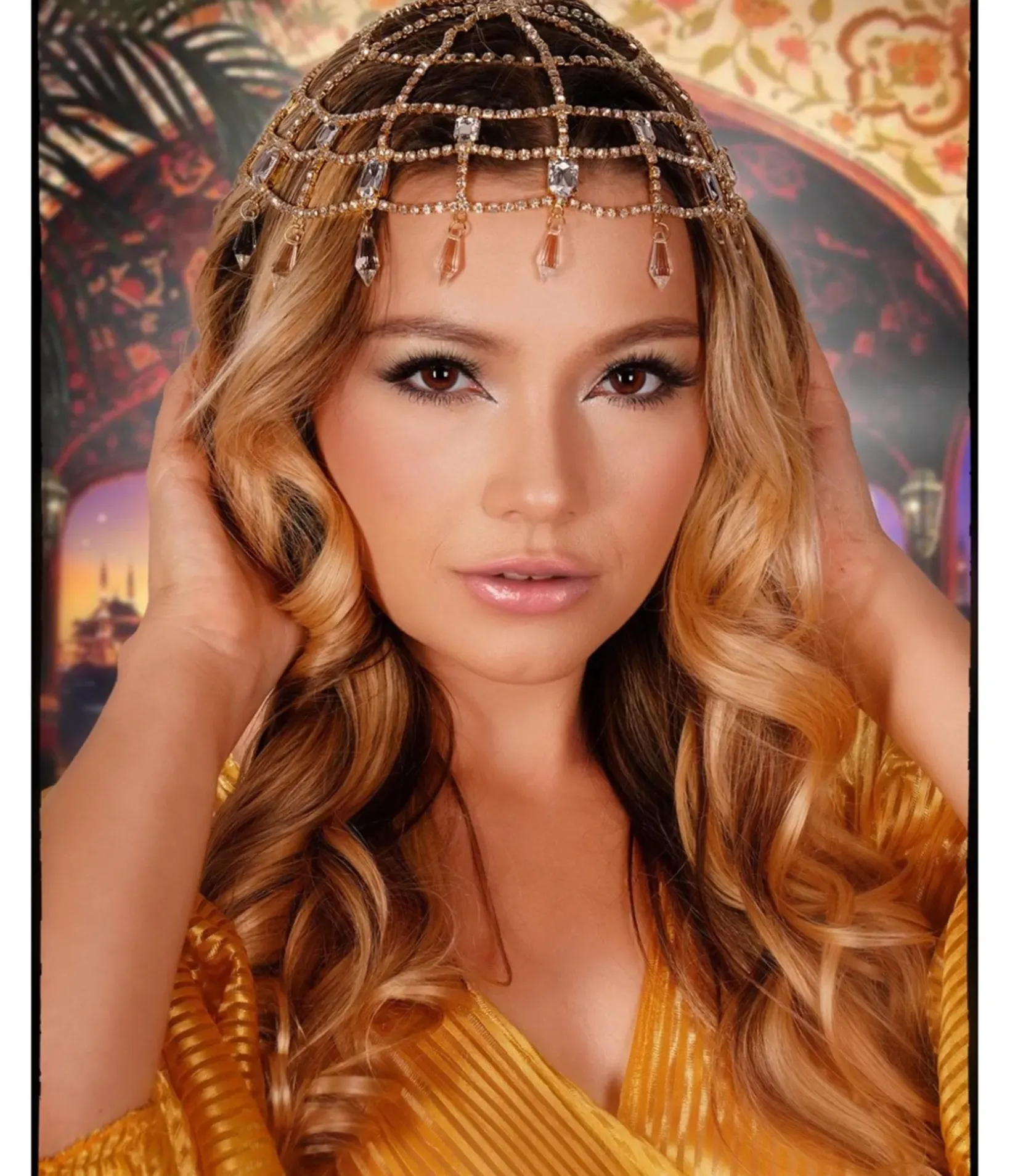 Unique Vintage Special Occasion|Prom Accessories>Gold & Clear Rhinestone Cap Headpiece