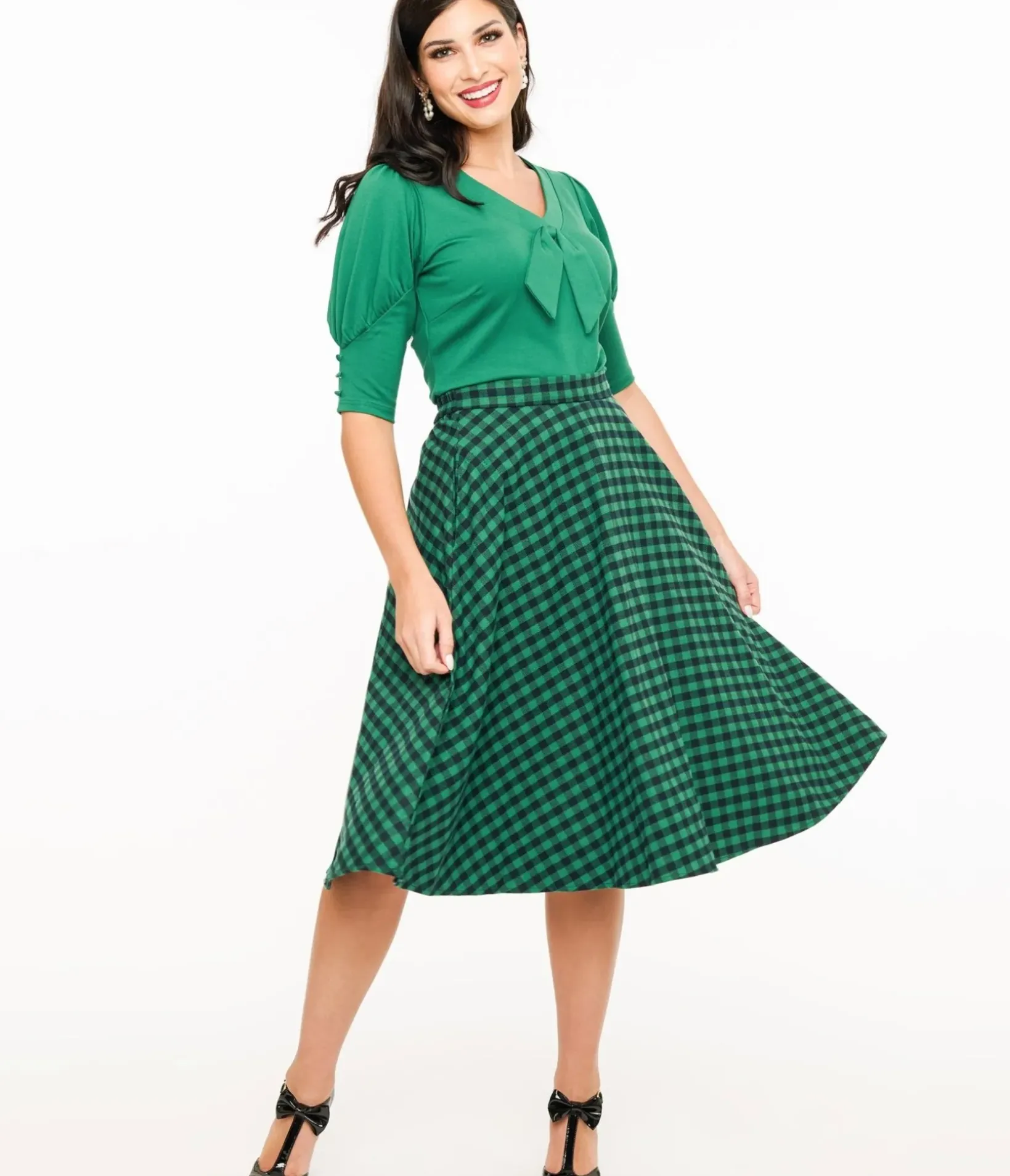 Unique Vintage Skirts>Green & Black Plaid Midi Skirt