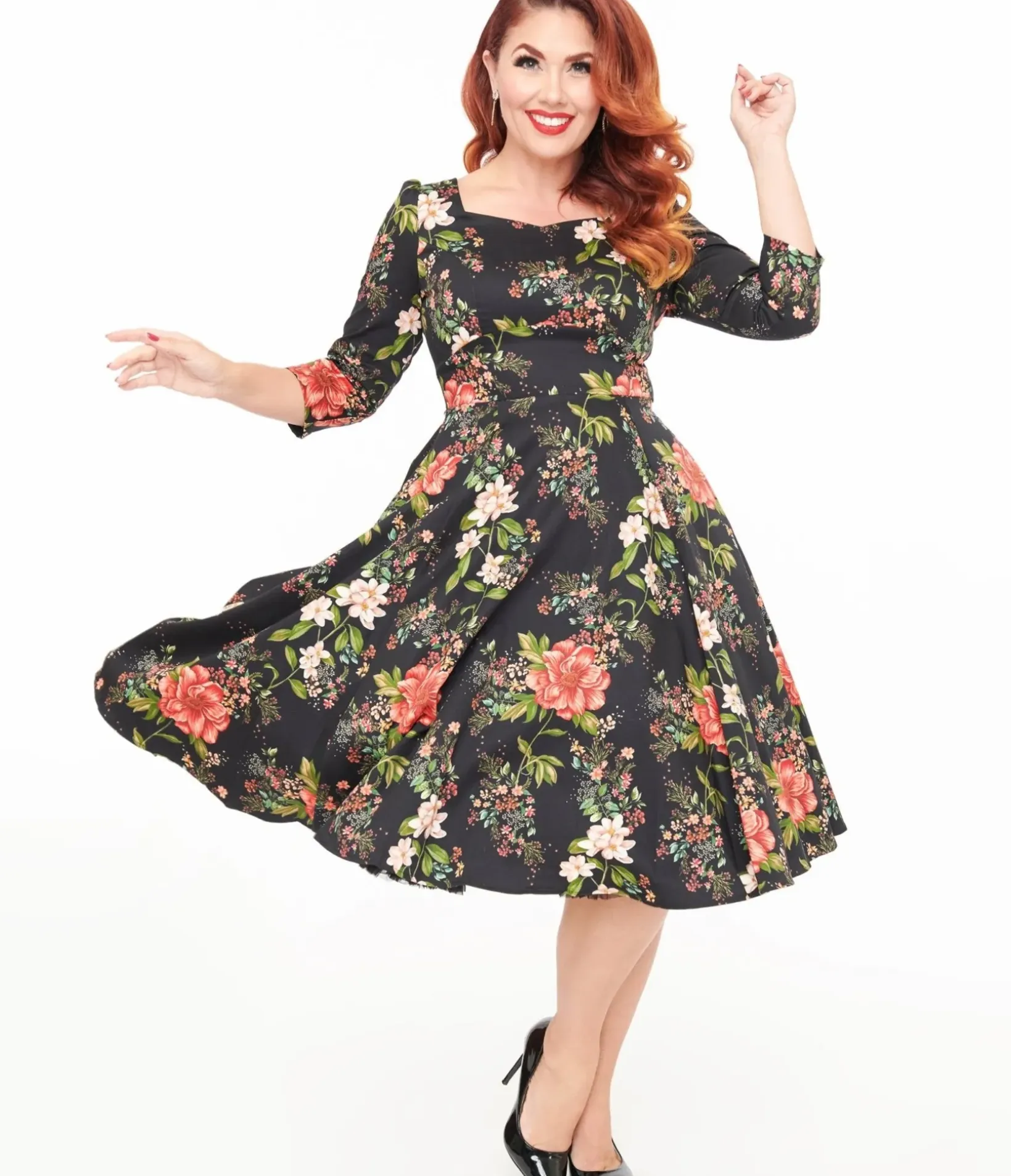 Unique Vintage Swing|Everyday Dresses>Hearts & Roses Winter Floral Isla Swing Dress