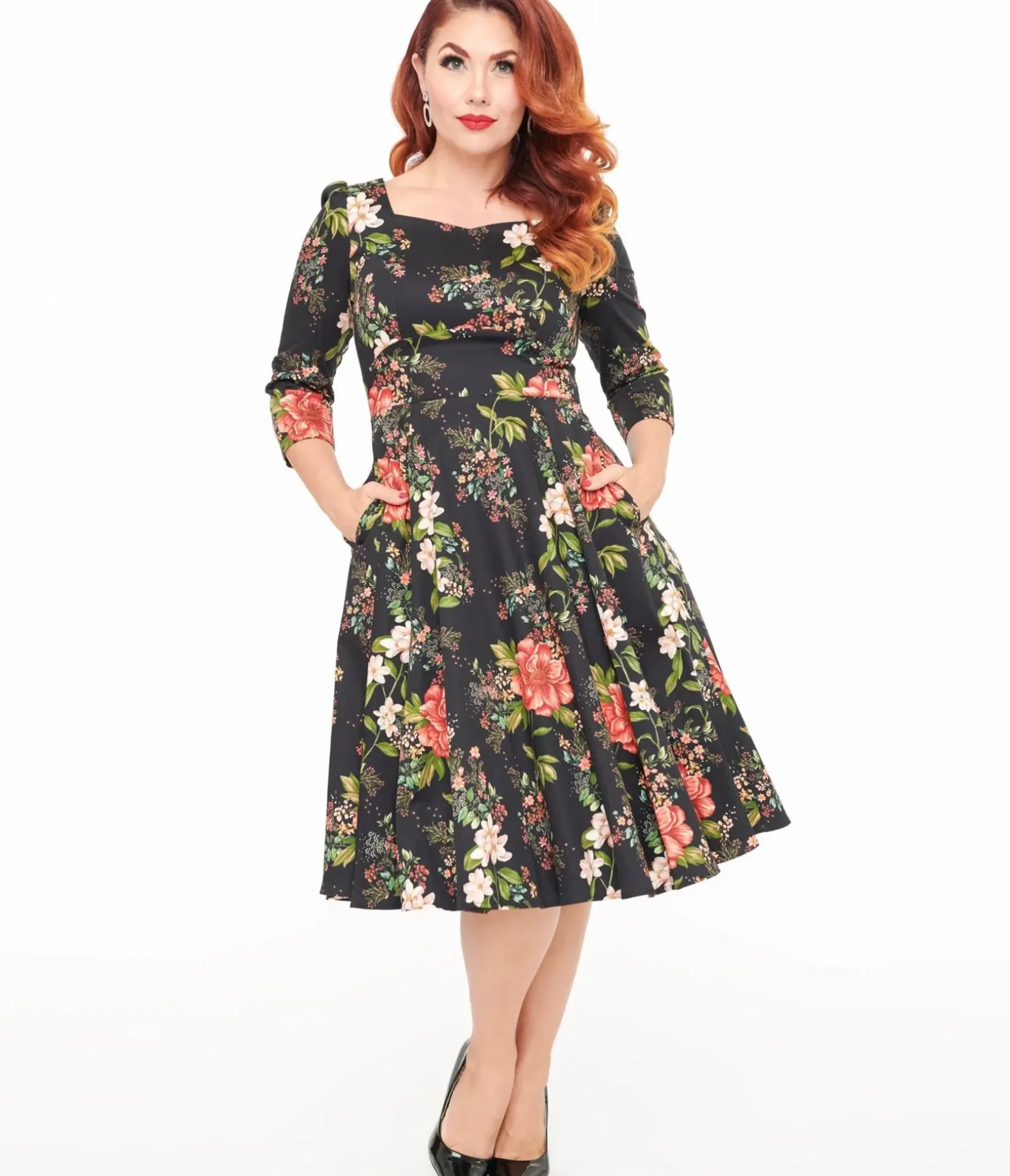 Unique Vintage Swing|Everyday Dresses>Hearts & Roses Winter Floral Isla Swing Dress
