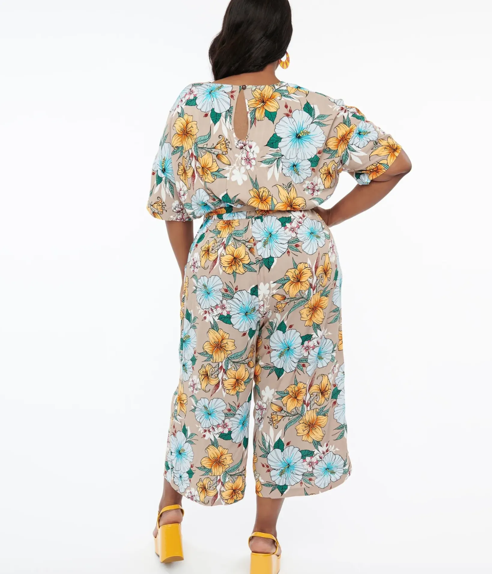 Unique Vintage Rompers & Jumpsuits|Rompers & Jumpsuits>Hell Bunny Plus Size 1970s Tan & Tropical Floral Print Jumpsuit