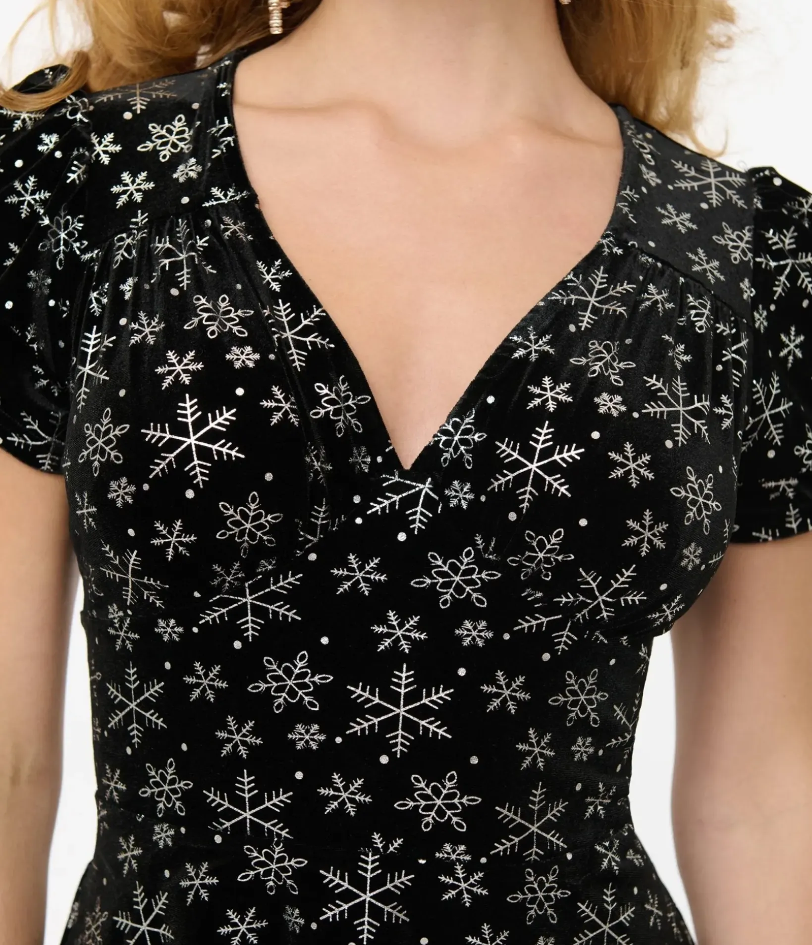 Unique Vintage Fit & Flare|Everyday Dresses>Hell Bunny 1950s Black & Silver Metallic Snowflake Velvet Fit & Flare Dress
