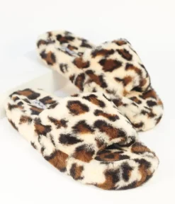 Unique Vintage Slippers>Leopard Print Fuzzy Slippers