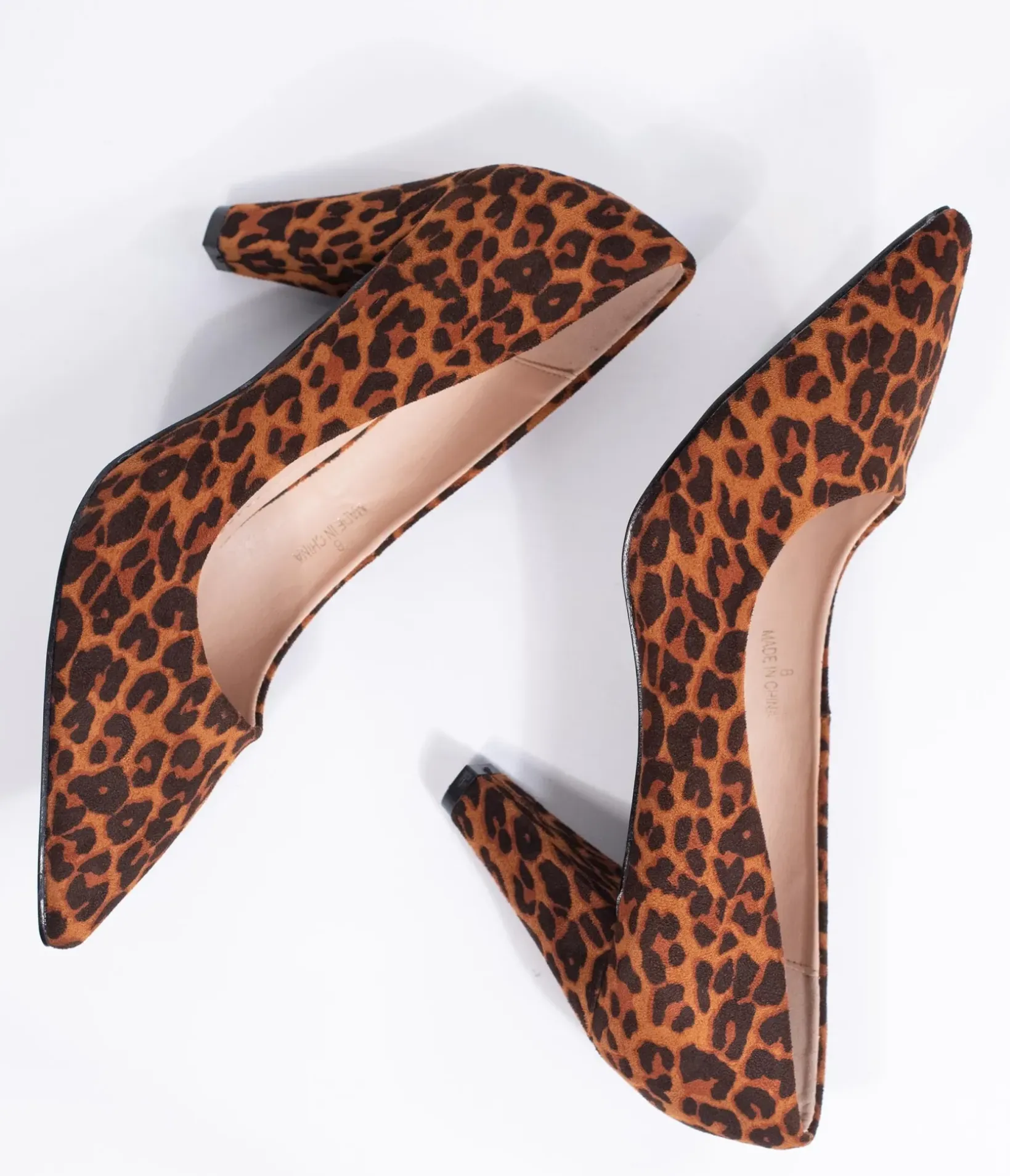 Unique Vintage Heels>Leopard Print Suede Pointed Toe Heels