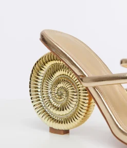 Unique Vintage Heels|Honeymoon Outfits>Metallic Gold Seashell Heels