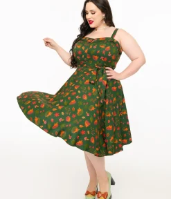 Unique Vintage Swing|Fit & Flare>Miss Lulo Plus Size 1950s Green Hedgehog Forest Print Kyla Fit & Flare Dress