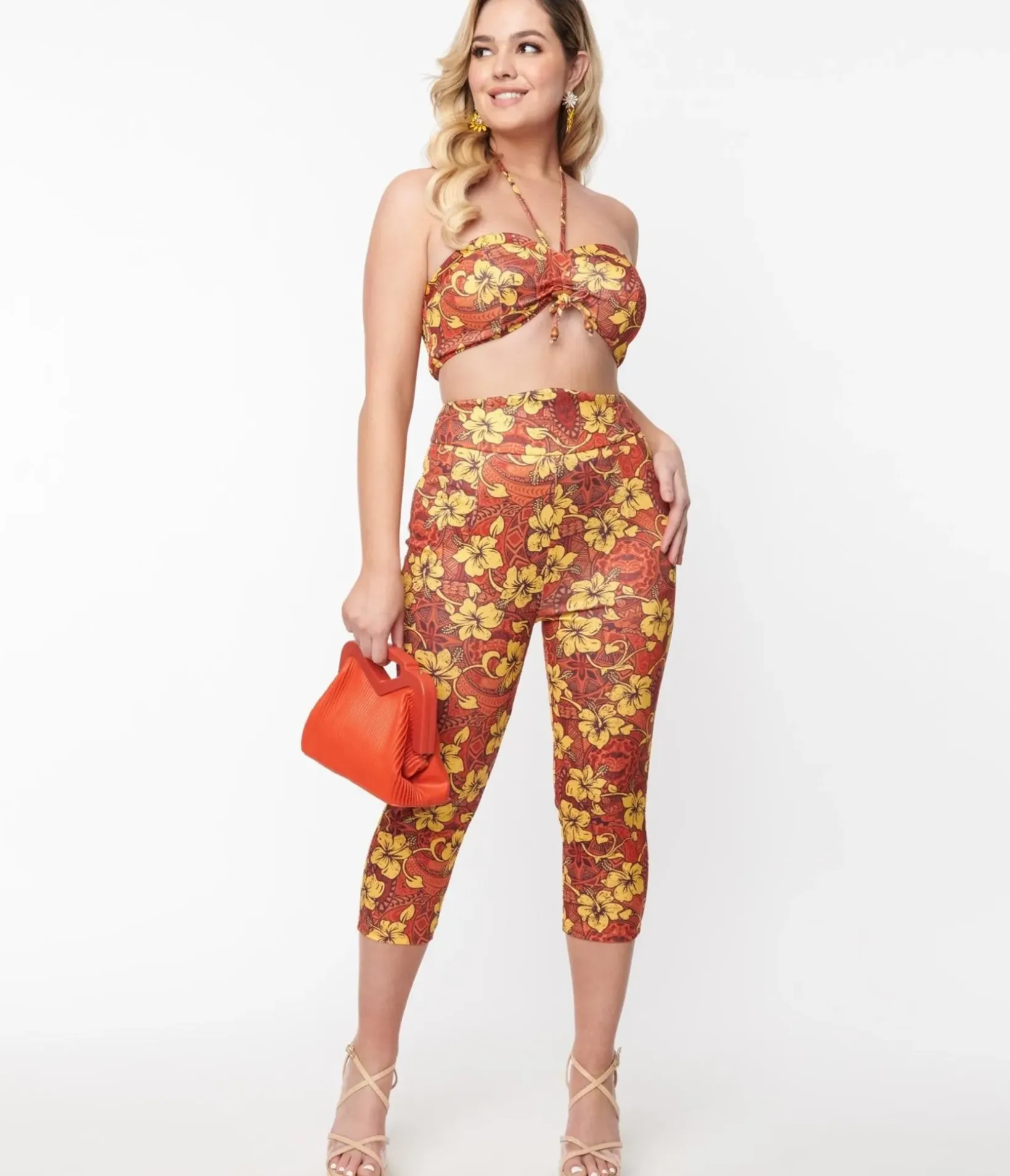 Unique Vintage Concert & Festivals>Orange & Yellow Tropical Floral Mimosa Capris