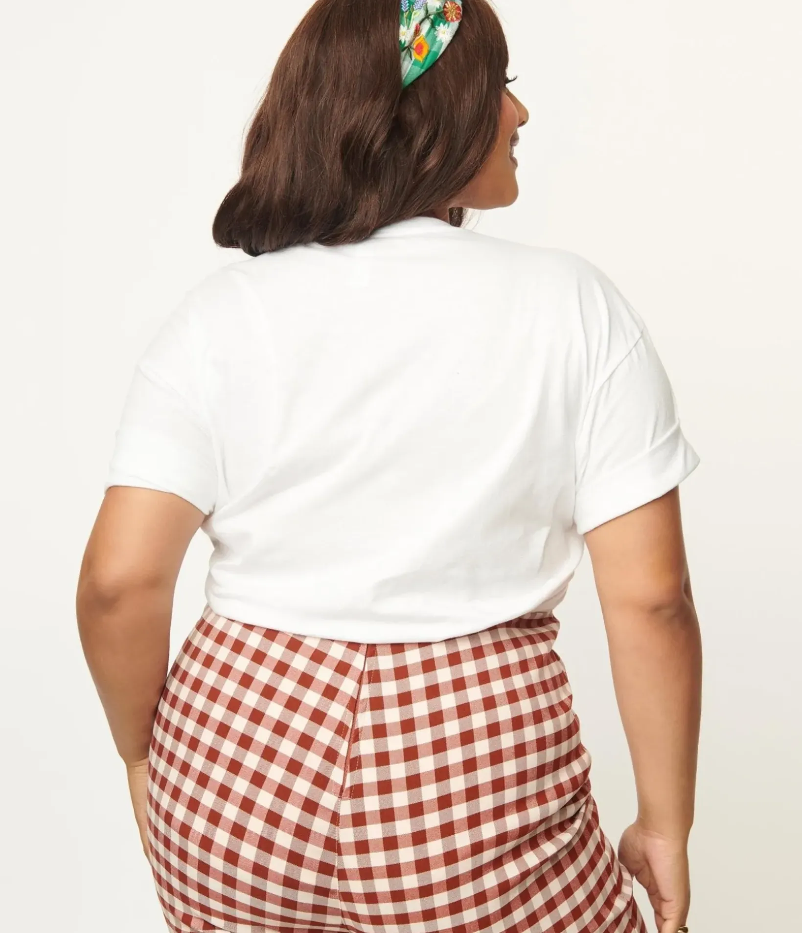 Unique Vintage Graphic Tees|Graphic Tees>Plus Size Plant Mom Unisex Graphic Tee