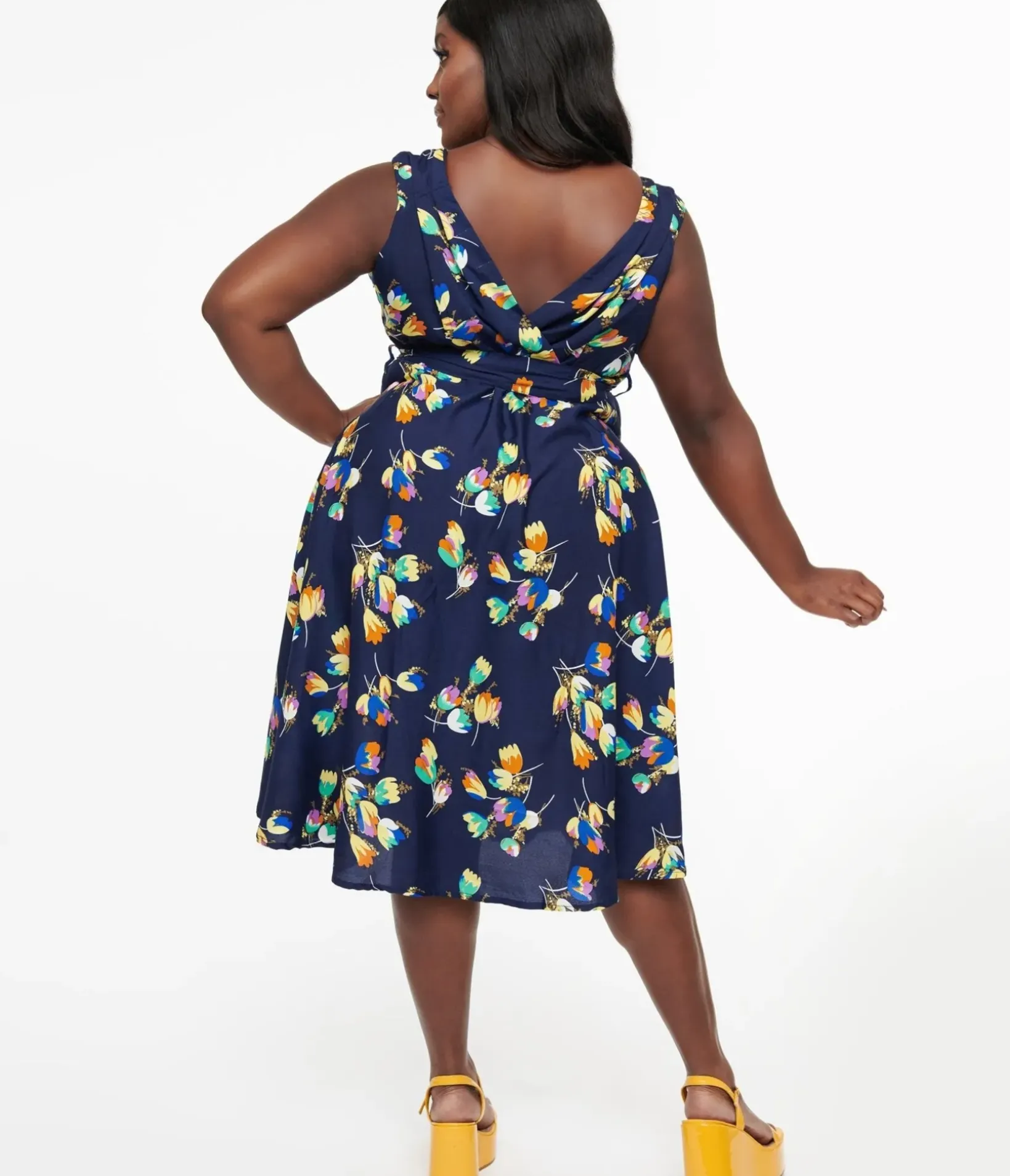 Unique Vintage Swing|Swing>Plus Size 1950s Navy Floral Print Swing Dress