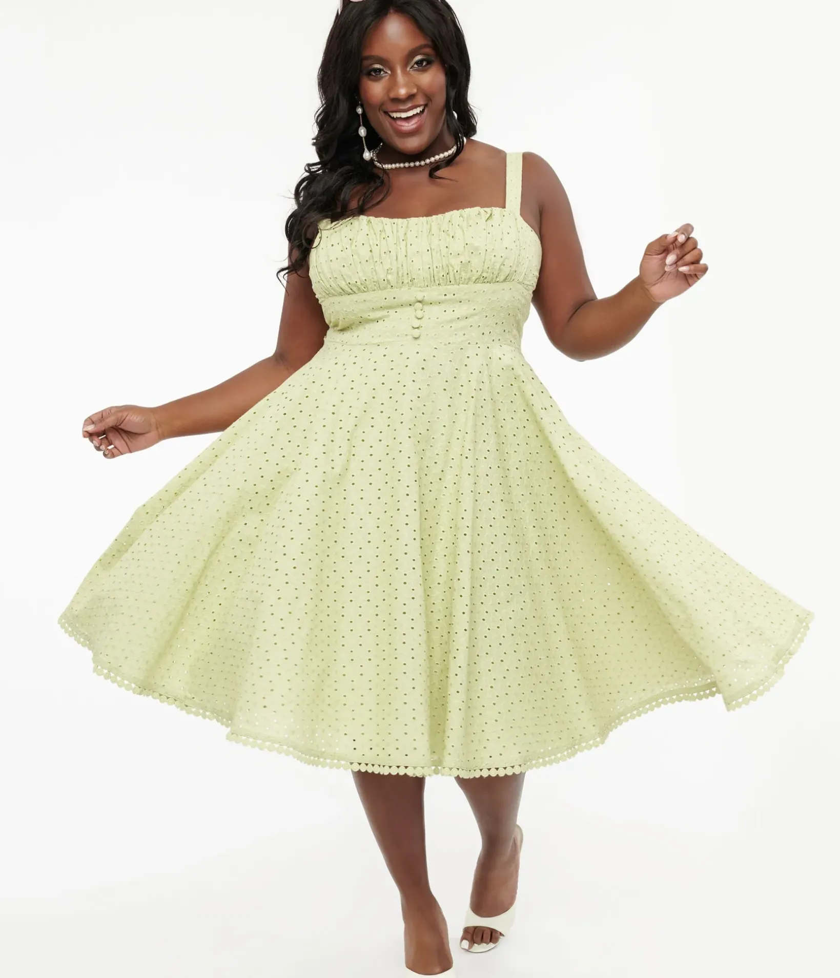 Unique Vintage Swing|Swing>Plus Size 1950s Sage Green Eyelet Cotton Valerie Dress