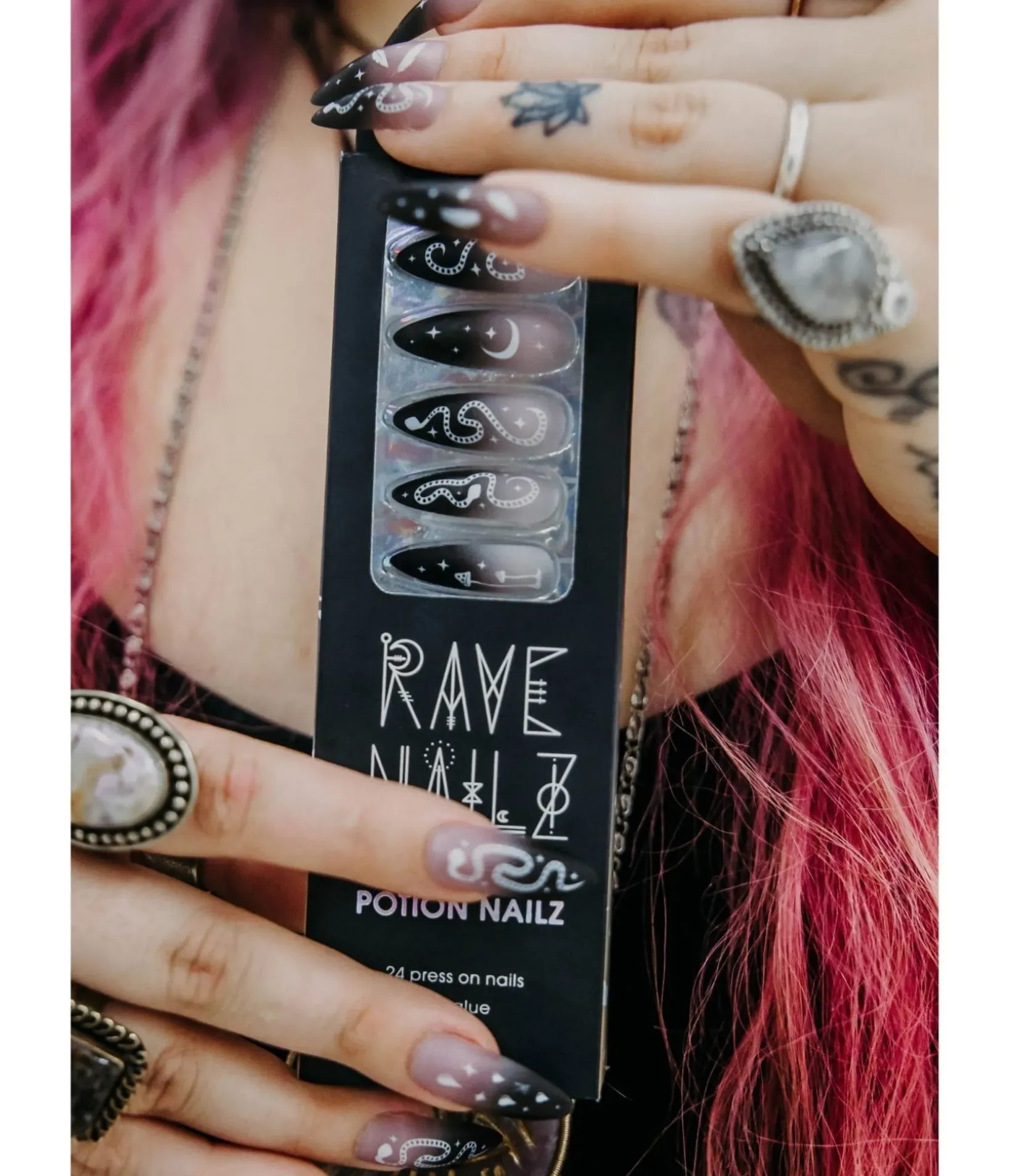 Unique Vintage Halloween|Beauty>Potion Nailz