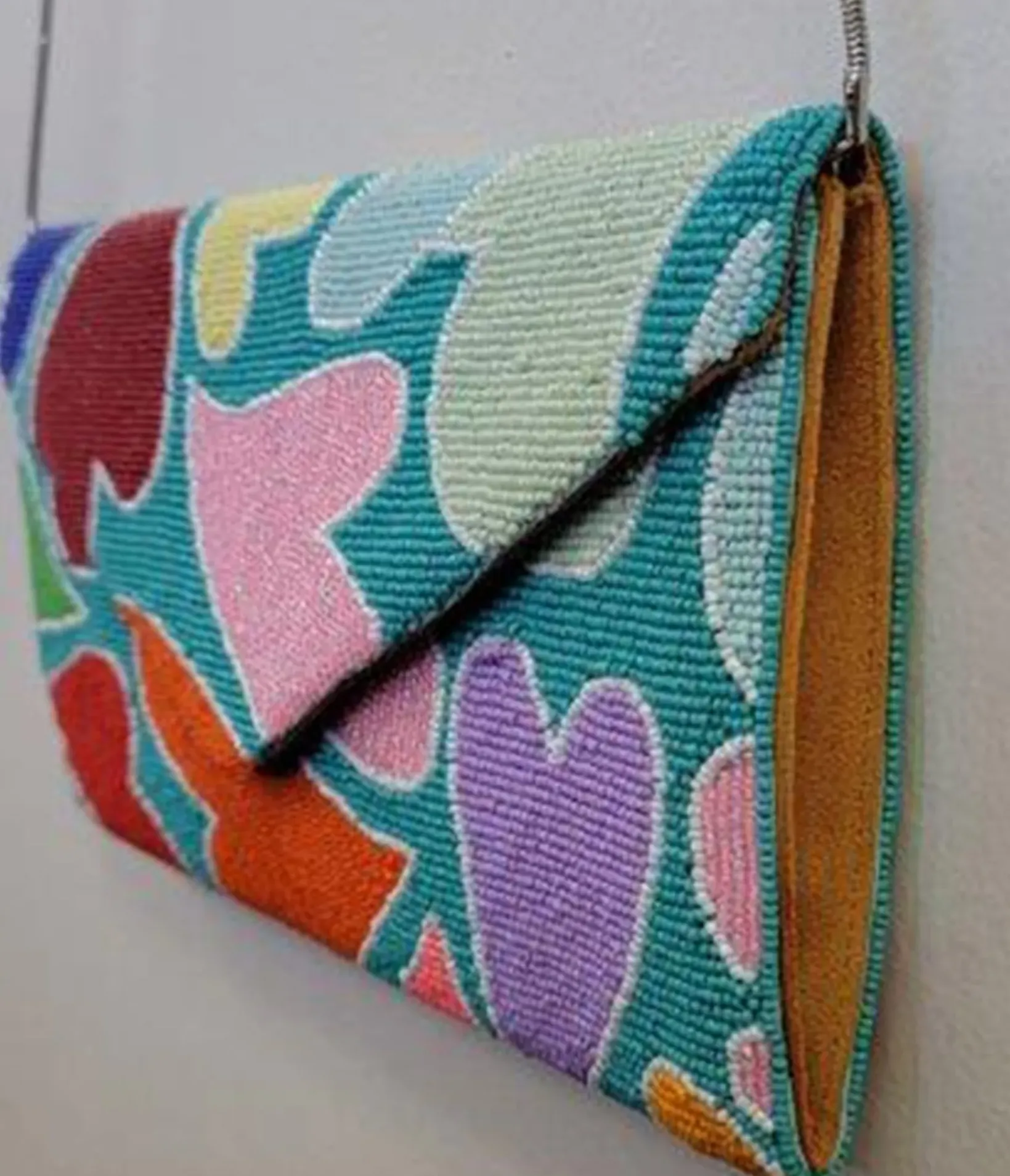 Unique Vintage Novelty Bags>Rainbow Heart Beaded Clutch