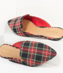 Unique Vintage Flats|All Things Red><noscript><img width=