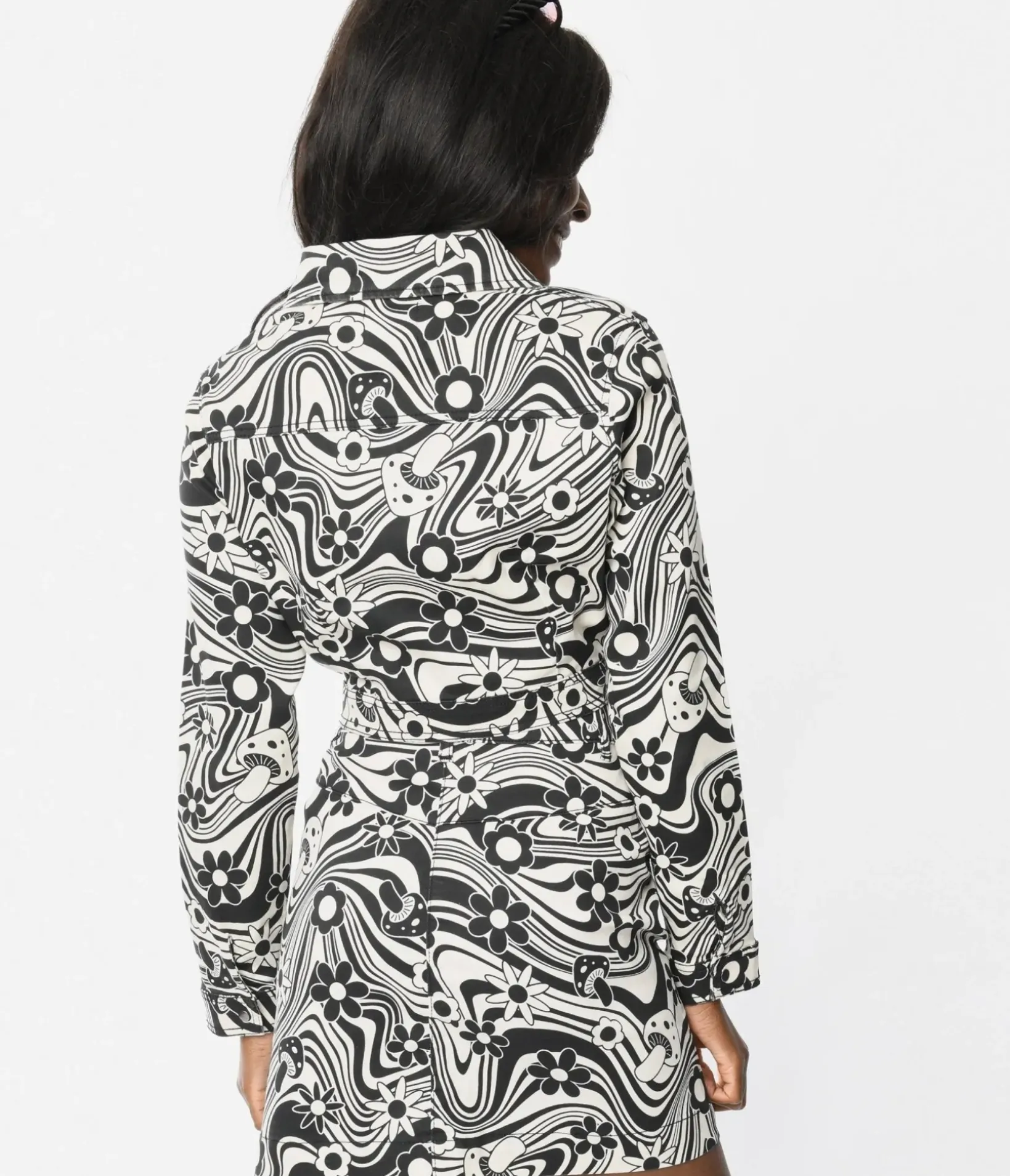 Unique Vintage Skirts|Skirts>Retrolicious Black & White Groovy Penny Mini Skirt