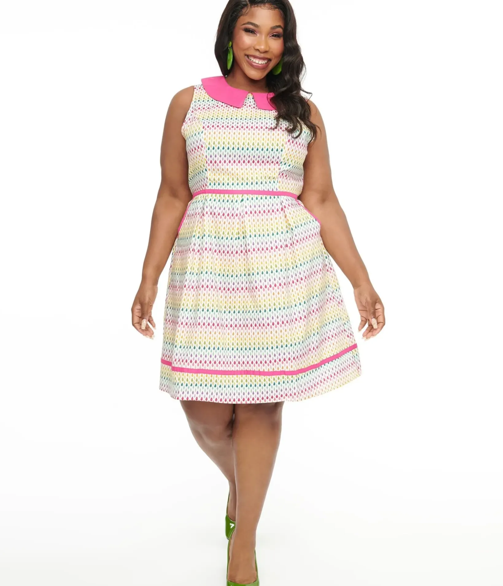 Unique Vintage Fit & Flare|Pocket Dresses>Retrolicious Plus Size 1950s Rainbow Leaf Collared Fit & Flare Dress