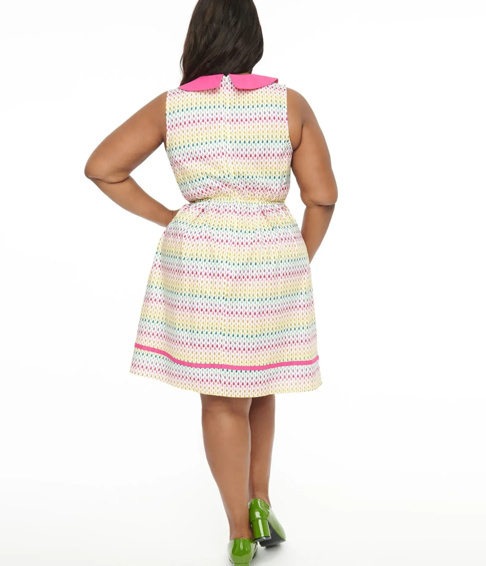 Unique Vintage Fit & Flare|Pocket Dresses>Retrolicious Plus Size 1950s Rainbow Leaf Collared Fit & Flare Dress