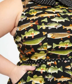 Unique Vintage Fit & Flare|Pocket Dresses>Retrolicious Plus Size 1950s White Polka Dot & Fish Print Collared Fit & Flare Dress