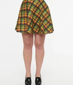 Unique Vintage Skirts>Retrolicious 1950s Autumn Tartan Skater Skirt