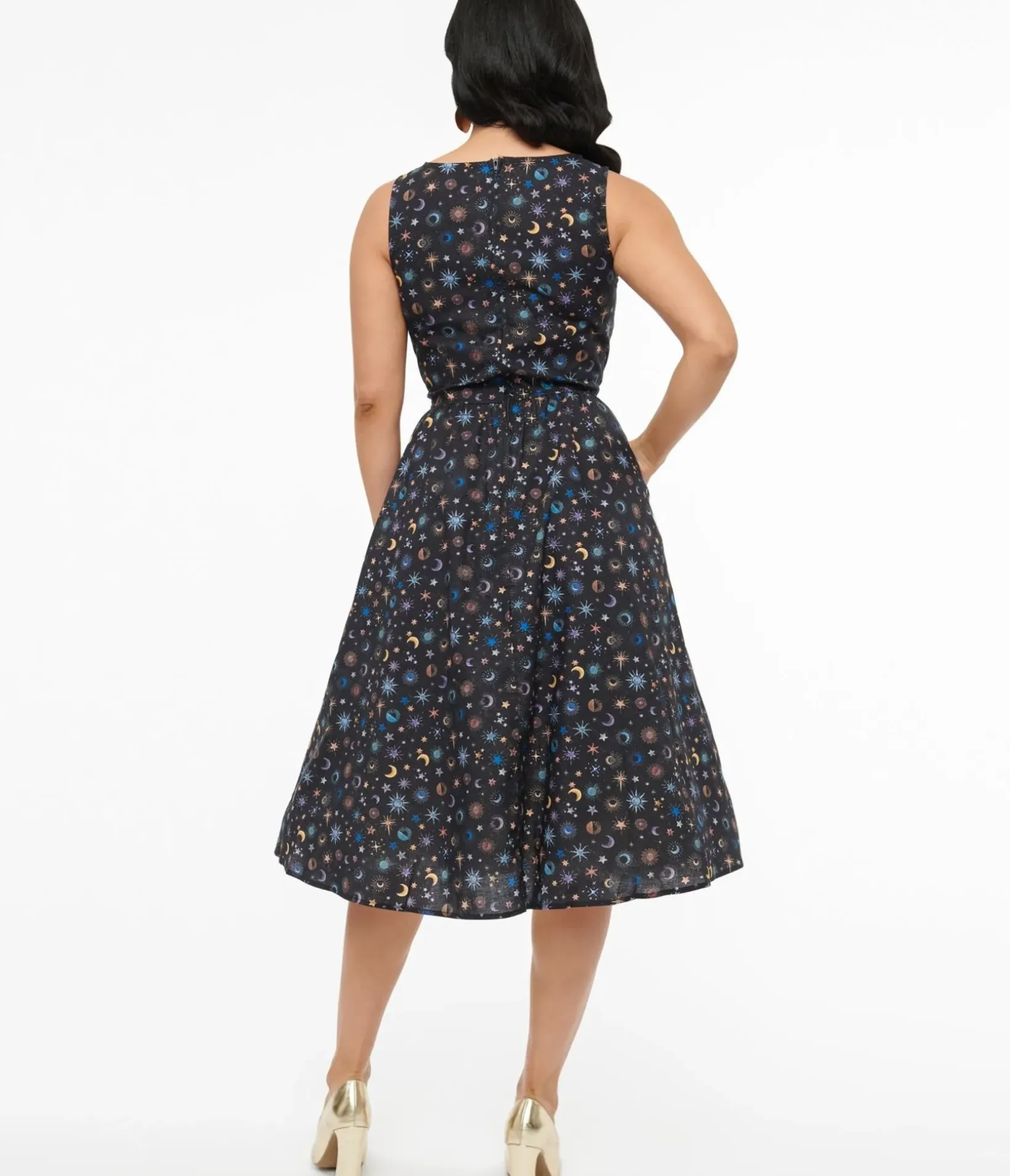 Unique Vintage Midi|Fit & Flare>Retrolicious 1950s Black Celestial Stars & Moon Print Midi Dress