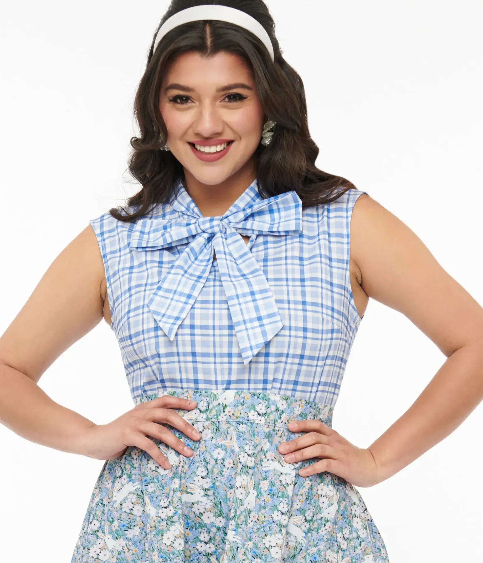 Unique Vintage Blouses>Retrolicious 1950s Blue Plaid Cotton Bow Top